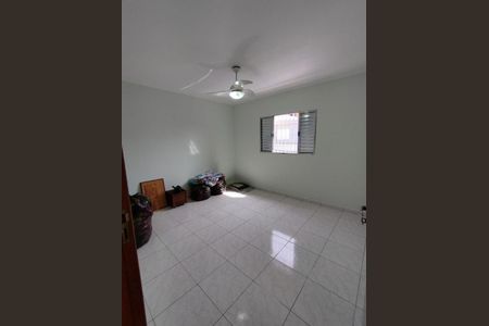 Casa à venda com 280m², 4 quartos e 2 vagas Casa à venda com 280m², 4 quartos e 2 vagasFoto 22