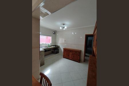 Casa à venda com 280m², 4 quartos e 2 vagas Casa à venda com 280m², 4 quartos e 2 vagasFoto 35