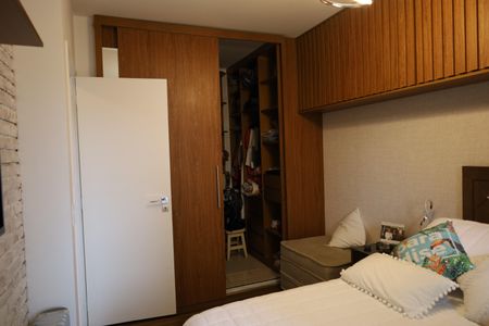 Apartamento à venda com 65m², 2 quartos e 1 vagaQuarto 2