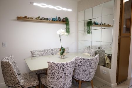 Sala de apartamento à venda com 2 quartos, 65m² em Jardim Taquaral, São Paulo