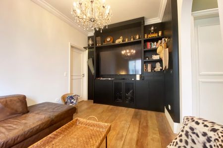 Apartamento para alugar com 190m², 2 quartos e 2 vagasSala