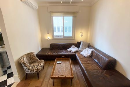 Apartamento para alugar com 190m², 2 quartos e 2 vagasSala