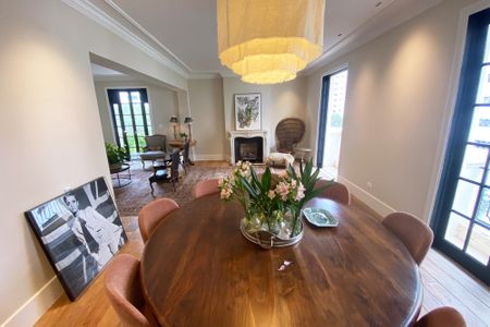 Apartamento para alugar com 190m², 2 quartos e 2 vagasSala