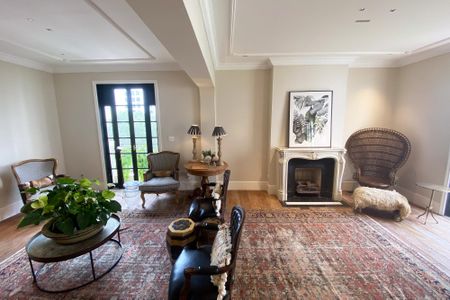 Apartamento para alugar com 190m², 2 quartos e 2 vagasSala