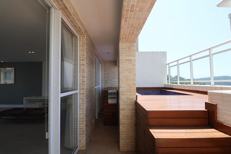 Apartamento para alugar com 300m², 4 quartos e 4 vagasVaranda