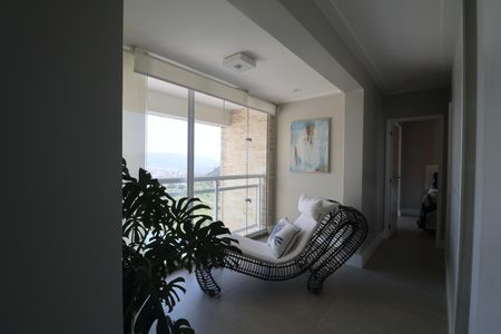 Apartamento para alugar com 300m², 4 quartos e 4 vagasCorredor