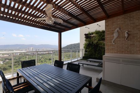 Apartamento para alugar com 300m², 4 quartos e 4 vagasVaranda