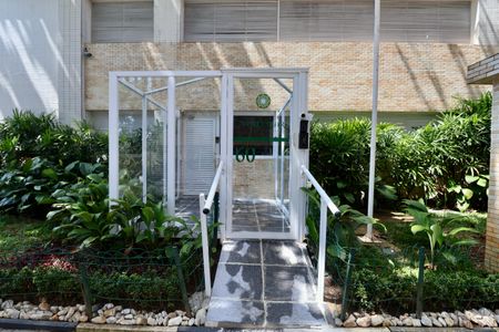 Apartamento para alugar com 300m², 4 quartos e 4 vagasFachada