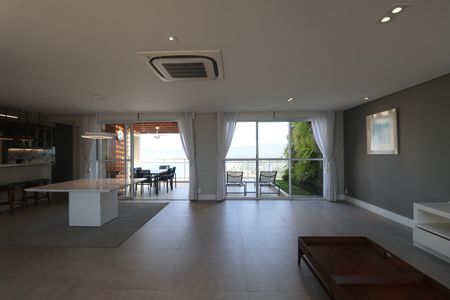 Apartamento para alugar com 300m², 4 quartos e 4 vagasSala