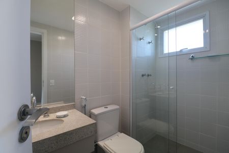 Apartamento para alugar com 300m², 4 quartos e 4 vagasBanheiro Suíte 3