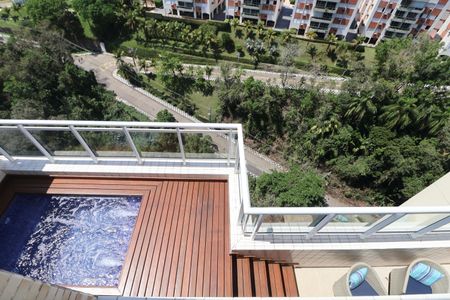 Apartamento para alugar com 300m², 4 quartos e 4 vagasVista