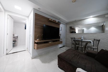 Sala de apartamento à venda com 2 quartos, 46m² em Itaquera, São Paulo