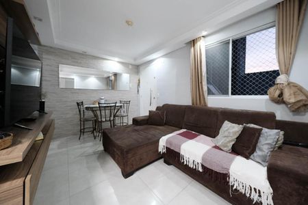 Sala de apartamento à venda com 2 quartos, 46m² em Itaquera, São Paulo