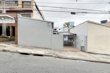 Casa à venda com 56m², 1 quarto e 2 vagasFachada