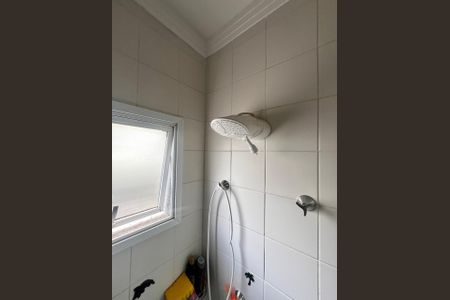 Casa de condomínio à venda com 133m², 3 quartos e 2 vagas Casa de condomínio à venda com 133m², 3 quartos e 2 vagasBanheiro da Suíte 1