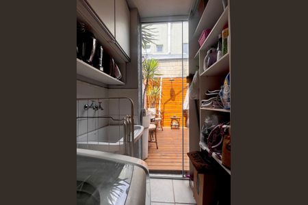 Casa de condomínio à venda com 133m², 3 quartos e 2 vagas Casa de condomínio à venda com 133m², 3 quartos e 2 vagasÁrea de Serviço