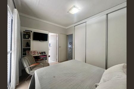 Casa de condomínio à venda com 133m², 3 quartos e 2 vagas Casa de condomínio à venda com 133m², 3 quartos e 2 vagasSuíte 2