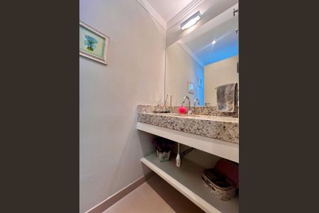 Casa de condomínio à venda com 133m², 3 quartos e 2 vagas Casa de condomínio à venda com 133m², 3 quartos e 2 vagasLavabo