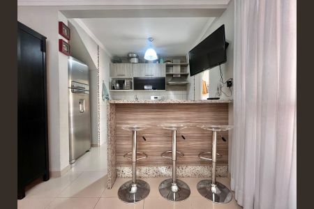 Casa de condomínio à venda com 133m², 3 quartos e 2 vagas Casa de condomínio à venda com 133m², 3 quartos e 2 vagasCozinha