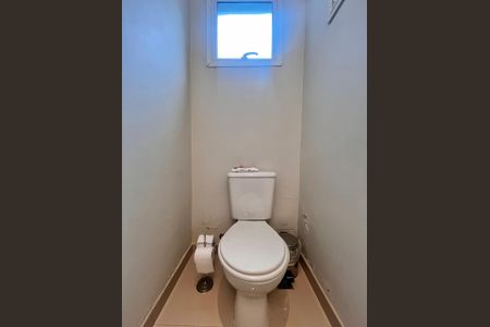 Casa de condomínio à venda com 133m², 3 quartos e 2 vagas Casa de condomínio à venda com 133m², 3 quartos e 2 vagasLavabo