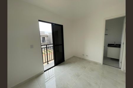 Casa de condomínio para alugar com 70m², 3 quartos e 2 vagasSuíte 