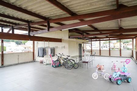 Apartamento à venda com 61m², 2 quartos e 1 vagaÁrea comum