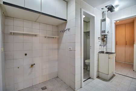 Apartamento à venda com 119m², 3 quartos e 2 vagasÁrea de Serviço