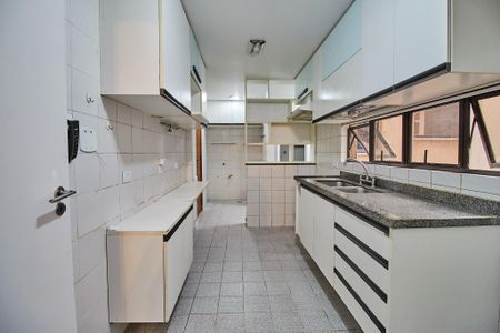 Apartamento à venda com 119m², 3 quartos e 2 vagasCozinha