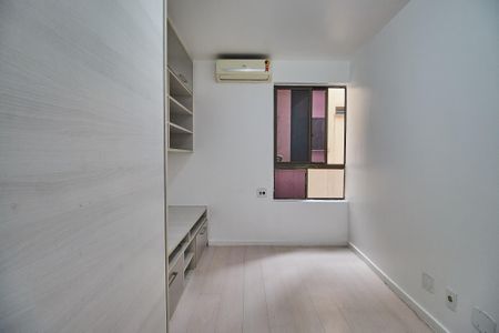 Apartamento à venda com 119m², 3 quartos e 2 vagasQuarto 1