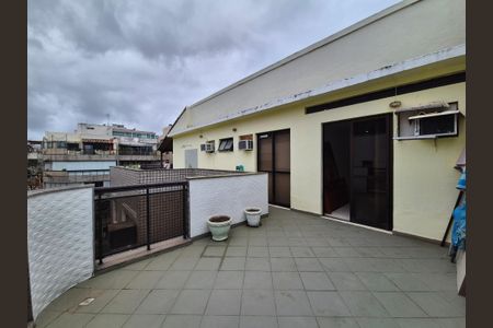 Apartamento à venda com 178m², 3 quartos e 2 vagasVaranda da suite