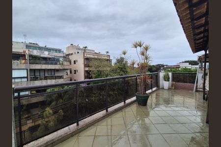 Apartamento à venda com 178m², 3 quartos e 2 vagasCobertura