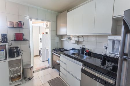 Apartamento à venda com 55m², 2 quartos e 1 vaga Apartamento à venda com 55m², 2 quartos e 1 vagaCozinha