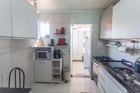 Apartamento à venda com 55m², 2 quartos e 1 vaga Apartamento à venda com 55m², 2 quartos e 1 vagaCozinha