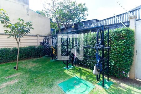 Apartamento à venda com 32m², 1 quarto e sem vagaÁrea comum