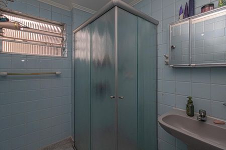 Apartamento à venda com 90m², 2 quartos e 1 vaga Apartamento à venda com 90m², 2 quartos e 1 vagaBanheiro Social