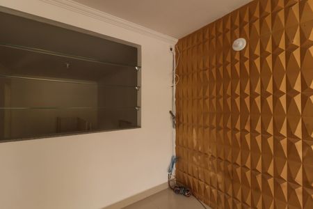 Casa à venda com 270m², 3 quartos e 4 vagas Casa à venda com 270m², 3 quartos e 4 vagasSala