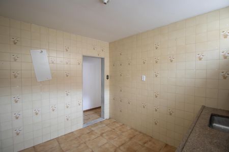 Casa para alugar com 76m², 2 quartos e 1 vagaCozinha