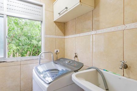 Apartamento à venda com 65m², 3 quartos e 1 vagaÁrea de Serviço
