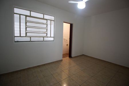 Casa para alugar com 150m², 3 quartos e 1 vagaSuíte
