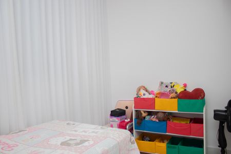 Apartamento à venda com 120m², 2 quartos e 3 vagasQuarto