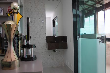 Apartamento à venda com 120m², 2 quartos e 3 vagasCobertura