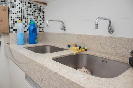 Apartamento à venda com 120m², 2 quartos e 3 vagasÁrea de Serviço