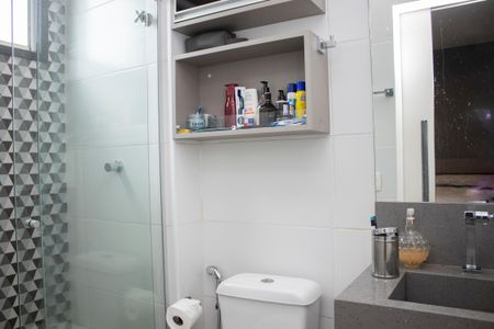 Apartamento à venda com 120m², 2 quartos e 3 vagasBanheiro da Suíte