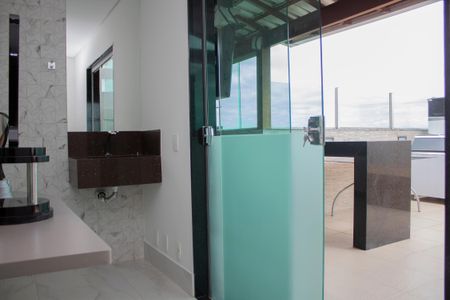 Apartamento à venda com 120m², 2 quartos e 3 vagasCobertura