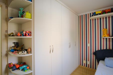 Apartamento à venda com 92m², 3 quartos e 2 vagasQuarto 1