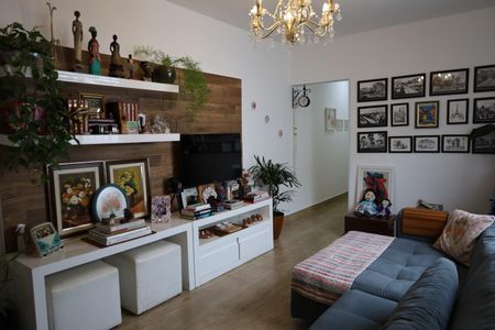 Sala de casa para alugar com 3 quartos, 98m² em Cupecê, São Paulo