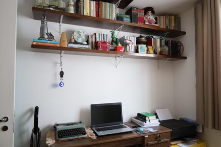 Casa à venda com 98m², 3 quartos e 2 vagasQuarto 1