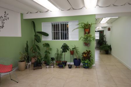 Casa à venda com 98m², 3 quartos e 2 vagasÁrea comum