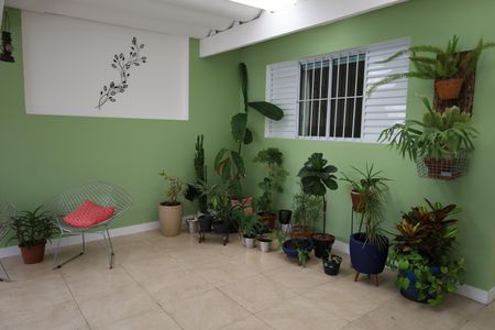 Casa à venda com 98m², 3 quartos e 2 vagasÁrea comum