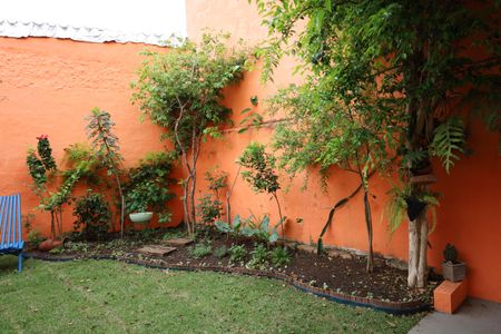 Casa à venda com 98m², 3 quartos e 2 vagasÁrea comum